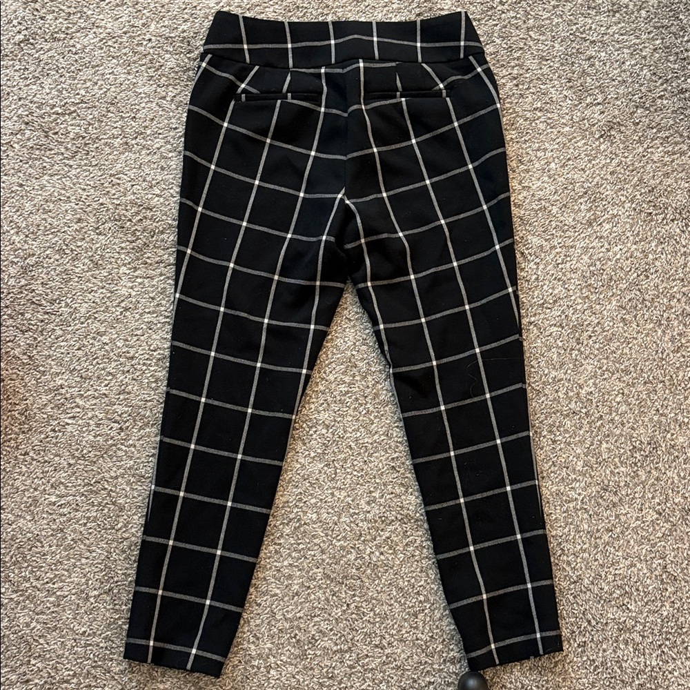 Loft Pants - Picture 2 of 4